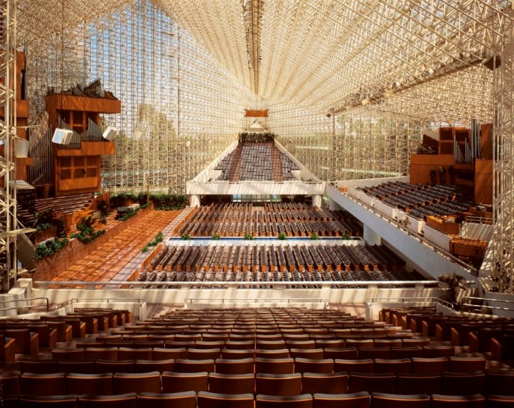 Crystal_Cathedral_Seating_compressed